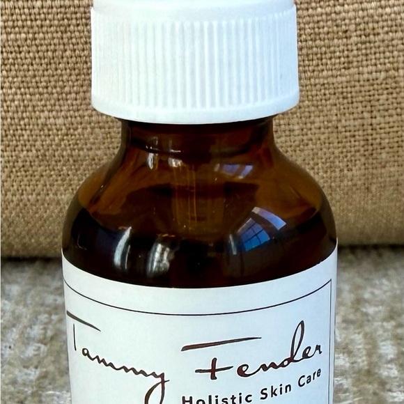 Quintessential Serum - Holistic Skin Care Tammy Fender - Picture 3 of 5